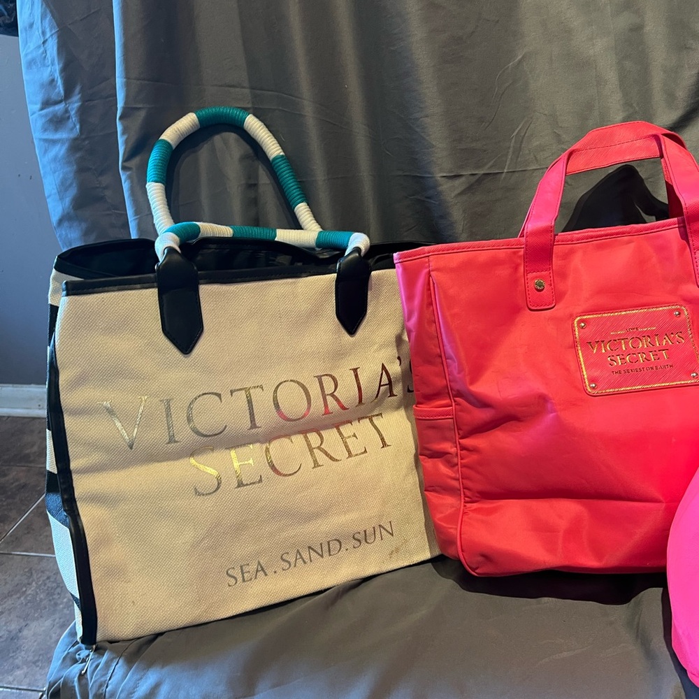 Victoria Secret Bag Bundle - Picture 3 of 12